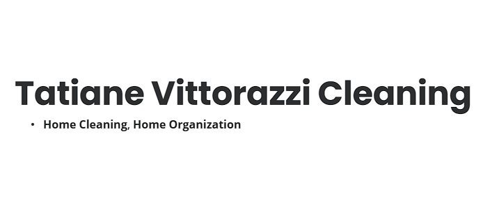 Tatiane Vittorazzi cleaning